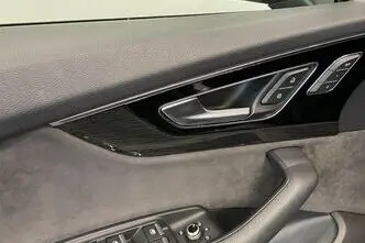 Audi Q7, 3.0, 210 kW, гибрид, автомат, полный привод