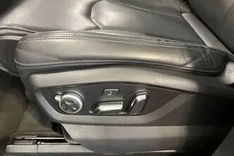 Audi Q7, 3.0, 210 kW, гибрид, автомат, полный привод