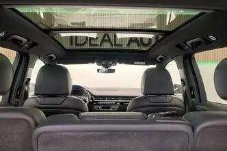 Audi Q7, 3.0, 210 kW, гибрид, автомат, полный привод