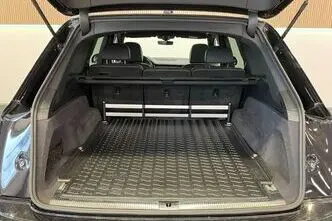 Audi Q7, 3.0, 210 kW, гибрид, автомат, полный привод