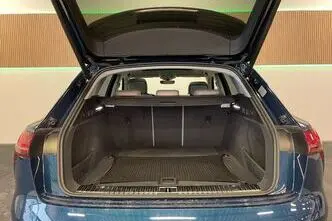 Audi e-tron, 158 kW, electric, automatic, four-wheel drive