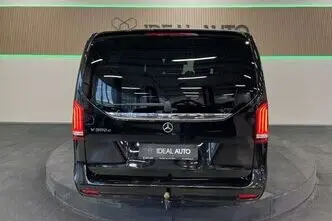 Mercedes-Benz V 300, 2.0, 174 kW, diesel, automatic, rear-wheel drive