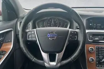 Volvo S60, 2.0, 180 kW, бензин, автомат, передний привод