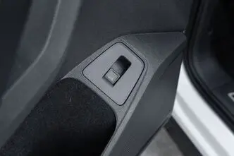 Volkswagen Tiguan, 2.0, 110 kW, дизель, автомат, передний привод