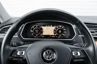 Volkswagen Tiguan, 2.0, 110 kW, дизель, автомат, передний привод