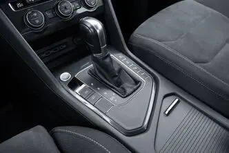 Volkswagen Tiguan, 2.0, 110 kW, дизель, автомат, передний привод