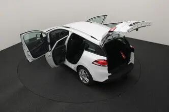 Renault Clio, 0.9, 66 kW, бензин, механическая, передний привод