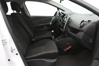 Renault Clio, 0.9, 66 kW, бензин, механическая, передний привод