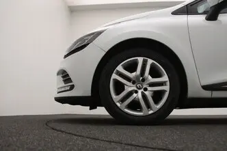 Renault Clio, 0.9, 66 kW, бензин, механическая, передний привод