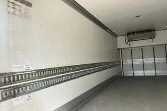 Mercedes-Benz Antos 1830 4x2, 220 kW, дизель, автомат