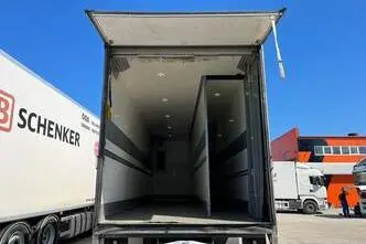 DAF CF 370 6x2*4, 271 kW, diesel, automatic
