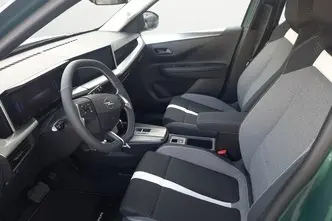 Opel Frontera, 1.2, 107 kW, hybrid, automatic, front-wheel drive