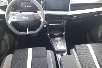 Opel Frontera, 1.2, 107 kW, hybrid, automatic, front-wheel drive