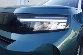 Opel Frontera, 1.2, 107 kW, hybrid, automatic, front-wheel drive