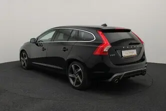 Volvo V60, 2.0, 140 kW, diesel, manual, front-wheel drive