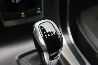 Volvo V60, 2.0, 140 kW, diesel, manual, front-wheel drive