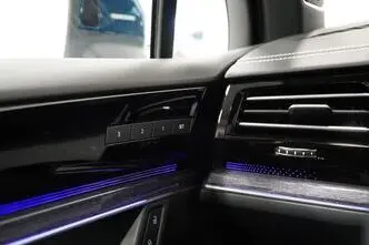 Volkswagen Touareg, 3.0, 250 kW, hybrid, automatic, four-wheel drive