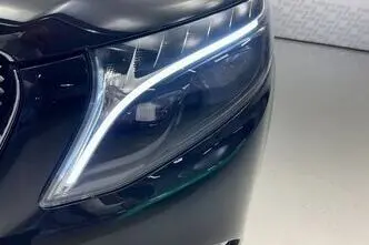 Mercedes-Benz V 300, 2.0, 174 kW, дизель, автомат, задний привод