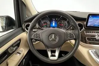 Mercedes-Benz V 300, 2.0, 174 kW, дизель, автомат, задний привод