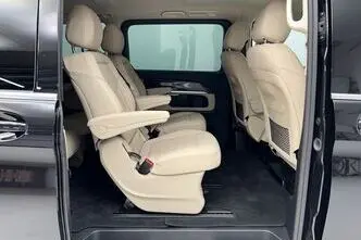 Mercedes-Benz V 300, 2.0, 174 kW, дизель, автомат, задний привод