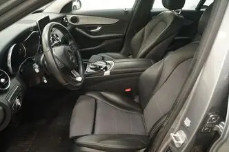 Mercedes-Benz C 200, 2.0, 135 kW, petrol, automatic, rear-wheel drive
