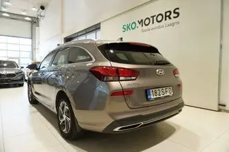 Hyundai i30, 1.5, 117.5 kW, гибрид, автомат, передний привод
