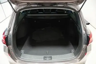 Hyundai i30, 1.5, 117.5 kW, гибрид, автомат, передний привод