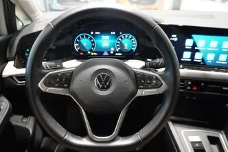 Volkswagen Golf, 1.5, 96 kW, hybrid, automatic, front-wheel drive