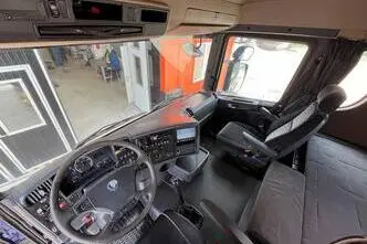 Scania R, 368 kW, дизель, механическая
