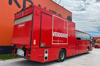 Volvo B12M 4x2, 309 kW, дизель, механическая