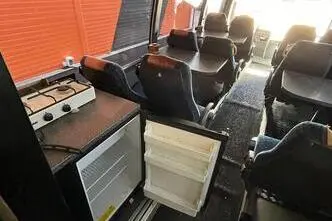 Volvo B12M 4x2, 309 kW, дизель, механическая
