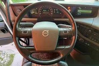 Volvo FH 500 6x2, 375 kW, дизель, автомат