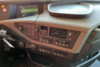 Volvo FH 500 6x2, 375 kW, дизель, автомат