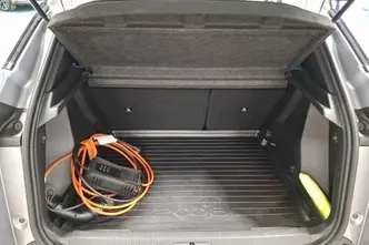 Peugeot 2008, elekter, automaat, esivedu
