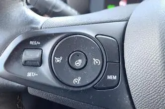 Opel Corsa, elekter, automaat, esivedu