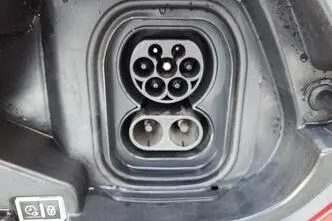 Opel Corsa, elekter, automaat, esivedu