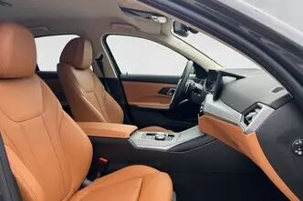BMW 320, 135 kW, bensiin, automaat, nelikvedu