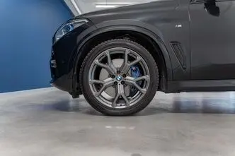 BMW X5, 3.0, 195 kW, дизель, автомат, полный привод