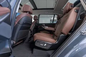 BMW X7, 3.0, 280 kW, гибрид, автомат, полный привод