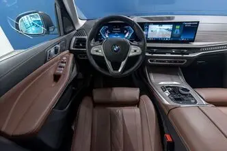 BMW X7, 3.0, 280 kW, гибрид, автомат, полный привод