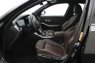 BMW 318, 2.0, 115 kW, petrol, automatic, rear-wheel drive