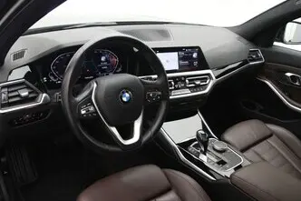 BMW 318, 2.0, 115 kW, petrol, automatic, rear-wheel drive