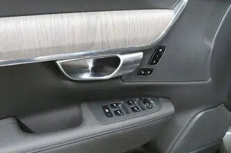 Volvo S90, 2.0, 184 kW, hybrid, automatic, front-wheel drive