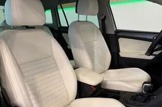 Volkswagen Tiguan, 1.4, 110 kW, pistikhübriid, automaat, esivedu