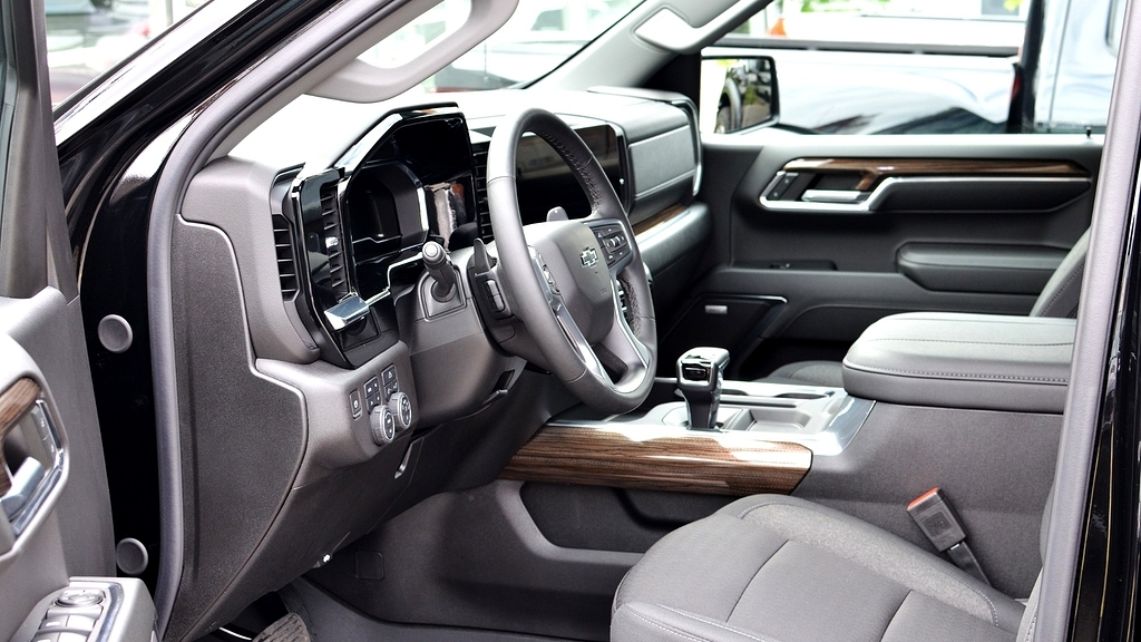 Chevrolet Silverado, 5.3, 265 kW, bensiin, automaat, nelikvedu
