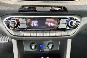 Hyundai i30, 1.0, 88.3 kW, petrol, automatic, front-wheel drive