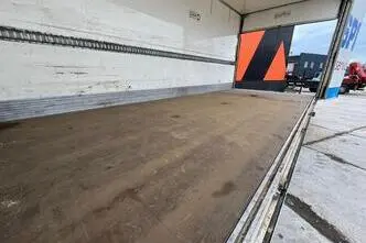 MAN TGL 12.220 4x2, 162 kW, дизель, механическая