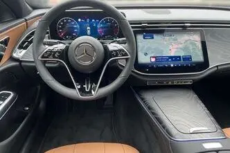 Mercedes-Benz E 200, 2.0, 150 kW, бензин, автомат, полный привод