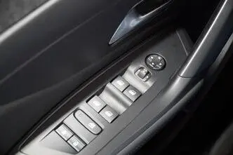 Peugeot 408, 1.2, 96 kW, petrol, automatic, front-wheel drive