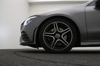 Mercedes-Benz CLA 200, 2.0, 110 kW, diesel, automatic, front-wheel drive